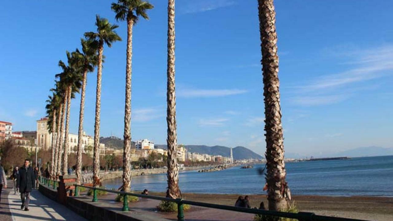 Le 13 Fontane Apartman Salerno Kültér fotó